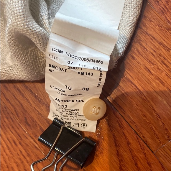 Armani Collezioni Cream Textured Jacket - Picture 9 of 9